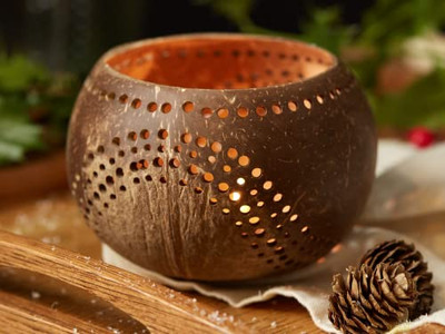 Ciotola di Cocco Piccola in Legno Naturale Intagliata a Mano per Bambini